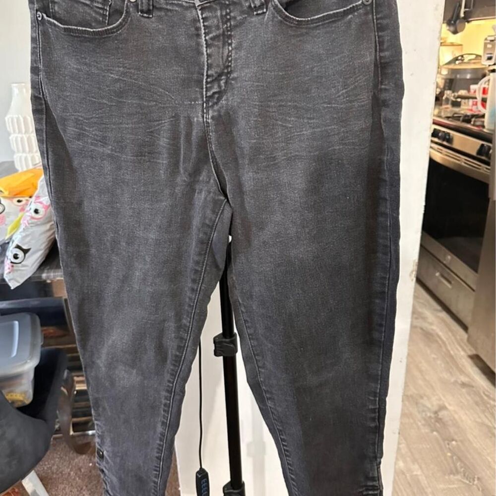Women's Black and Grey Jeans